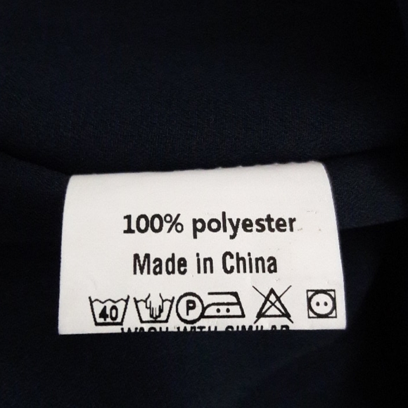 Voins Romper - Picture 7 of 7